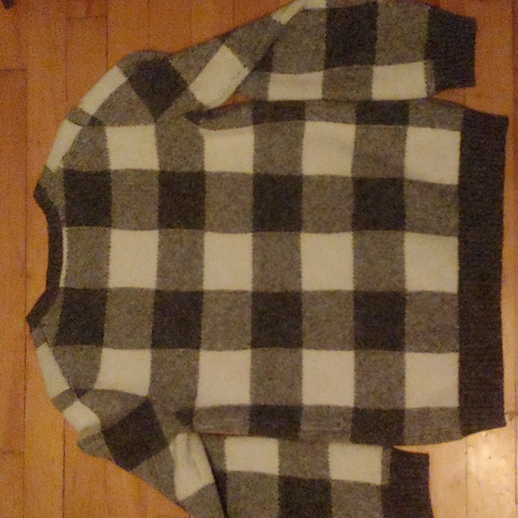 Used grey/white checkered sweater, L (10-12), Old Navy - Picture 4 of 4